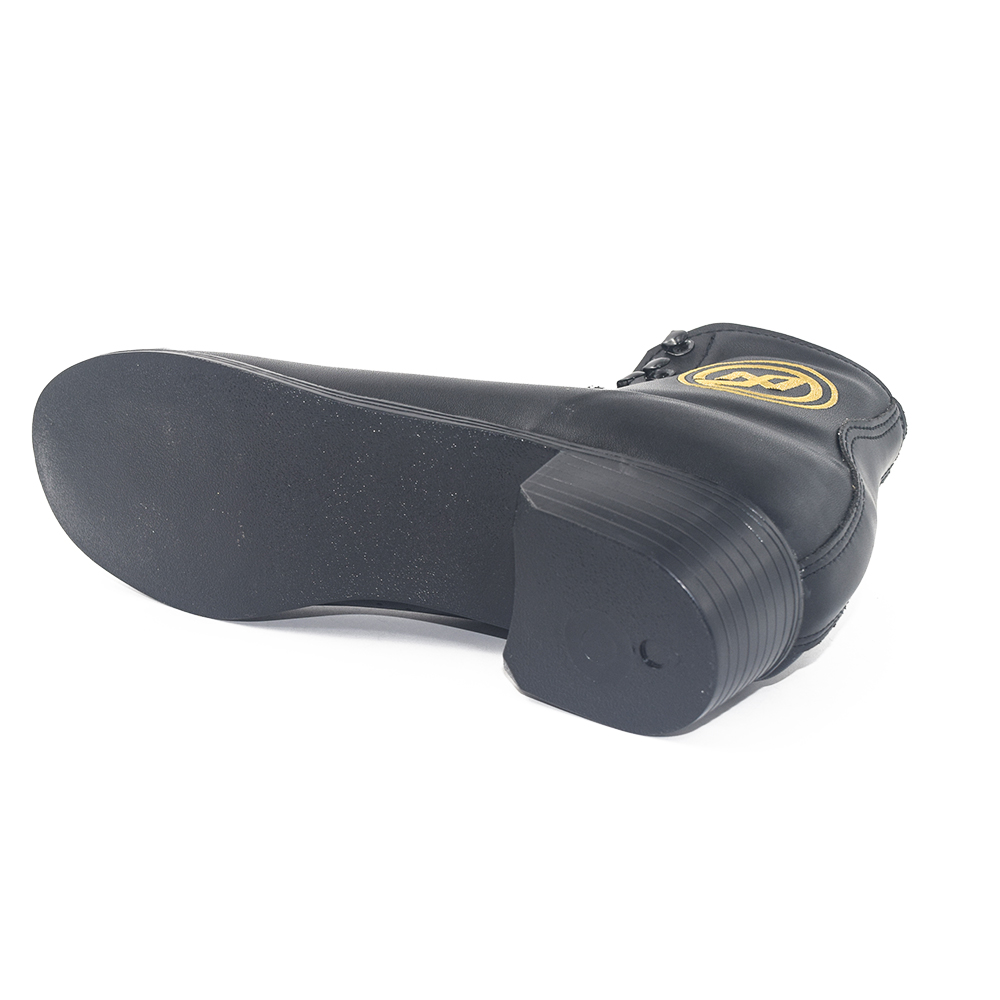 Roller Figure Skate With Plastic Bottom for Adult - Image 5